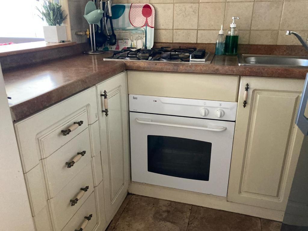 Apartamento Acogedor Departamento Amoblado Poniente 2d 1b